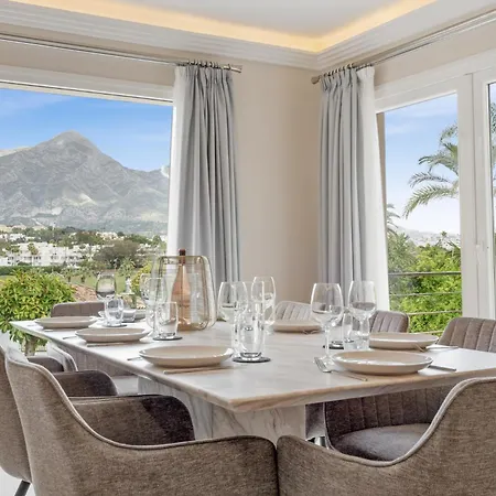 Cozy Vila Marbella