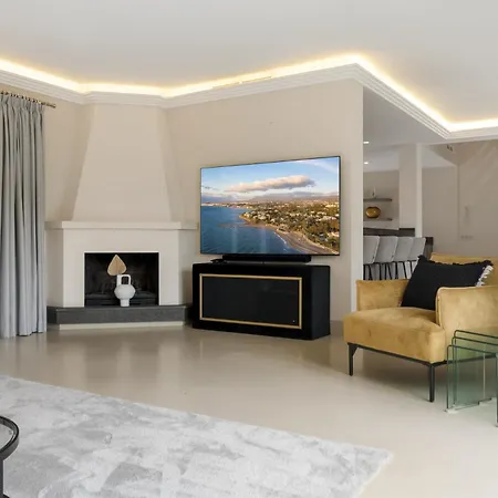 Cozy Villa